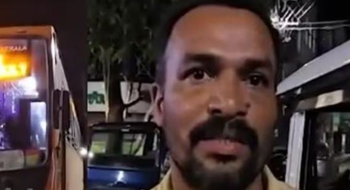 കാർ കുറുകെയിട്ട് സ്വിഫ്റ്റ് ബസ് തടഞ്ഞു ; ഡ്രൈവറെ കയ്യേറ്റം ചെയ്യാൻ ശ്രമം, യാത്രക്കാരന് മർദനം കാർ കുറുകെയിട്ട് സ്വിഫ്റ്റ് ബസ് തടഞ്ഞു ; ഡ്രൈവറെ കയ്യേറ്റം ചെയ്യാൻ ശ്രമം, യാത്രക്കാരന് മർദനം