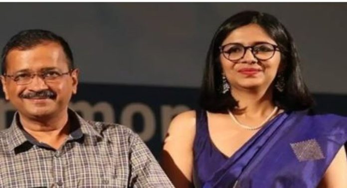 സ്വാതി മലിവാൾ കേസ് ; അരവിന്ദ് കേജ്രിവാളിന്റെ മാതാപിതാക്കളെ ചോദ്യം ചെയ്യുമെന്ന് പോലീസ് സ്വാതി മലിവാൾ കേസ് ; അരവിന്ദ് കേജ്രിവാളിന്റെ മാതാപിതാക്കളെ ചോദ്യം ചെയ്യുമെന്ന് പോലീസ്