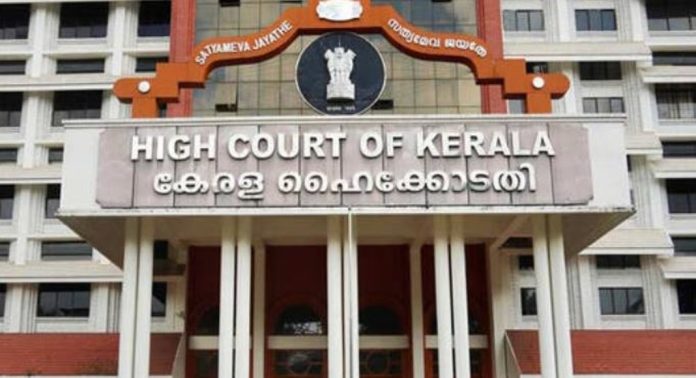 വ്യക്തമായ കാരണമില്ലാതെ പാതയോരങ്ങളിലെ മരങ്ങൾ മുറിക്കരുത് ; നിർദ്ദേശവുമായി ഹൈക്കോടതി വ്യക്തമായ കാരണമില്ലാതെ പാതയോരങ്ങളിലെ മരങ്ങൾ മുറിക്കരുത് ; നിർദ്ദേശവുമായി ഹൈക്കോടതി