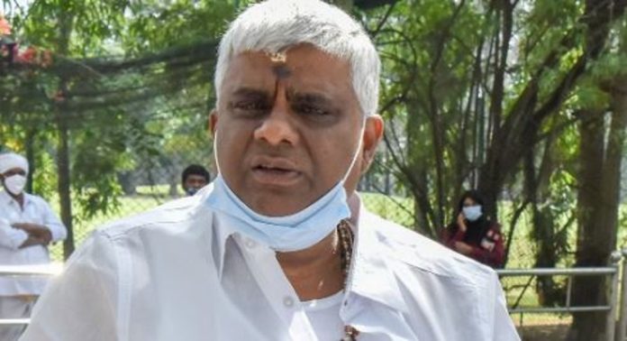 എനിക്കെതിരായ കേസുകൾ എല്ലാം കെട്ടിച്ചമച്ചത് ; രേവണ്ണ എനിക്കെതിരായ കേസുകൾ എല്ലാം കെട്ടിച്ചമച്ചത് ; രേവണ്ണ