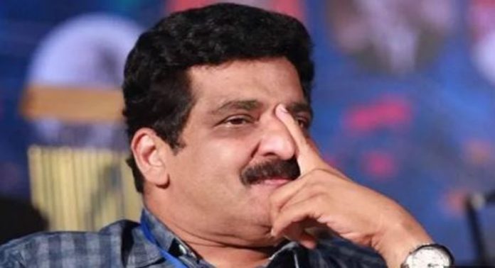 മാര്ക്സിസ്റ്റ് പാര്ട്ടി പേര് മാറ്റി മാര്ക്സ് സംഘികള് എന്നാക്കണം ; രൂക്ഷ വിമർശനവുമായി എം.കെ മുനീര് മാര്ക്സിസ്റ്റ് പാര്ട്ടി പേര് മാറ്റി മാര്ക്സ് സംഘികള് എന്നാക്കണം ; രൂക്ഷ വിമർശനവുമായി എം.കെ മുനീര്