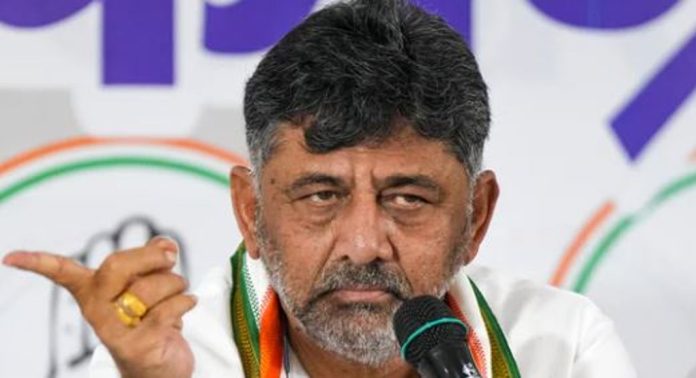 ആരാണ് ചെയ്തതെന്ന് കാലം തെളിയിക്കും ; മൃഗബലി ആരോപണത്തിലുറച്ച് ഡികെ ശിവകുമാർ ആരാണ് ചെയ്തതെന്ന് കാലം തെളിയിക്കും ; മൃഗബലി ആരോപണത്തിലുറച്ച് ഡികെ ശിവകുമാർ