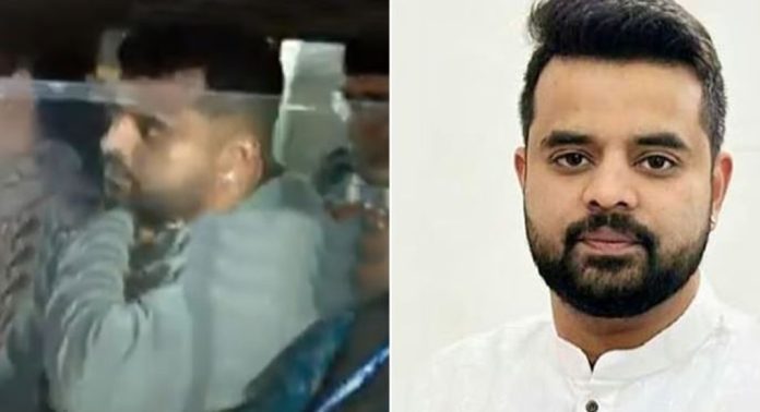 ലൈംഗിക പീഡനക്കേസ് പ്രതിയും എൻ.ഡി.എ സ്ഥാനാര്ത്ഥിയുമായ പ്രജ്വല് രേവണ്ണ ഒടുവിൽ അറസ്റ്റിൽ ; തിരിച്ചെത്തുന്നത് ഒരു മാസത്തെ ഒളിവിന് ശേഷം ലൈംഗിക പീഡനക്കേസ് പ്രതിയും എൻ.ഡി.എ സ്ഥാനാര്ത്ഥിയുമായ പ്രജ്വല് രേവണ്ണ ഒടുവിൽ അറസ്റ്റിൽ ; തിരിച്ചെത്തുന്നത് ഒരു മാസത്തെ ഒളിവിന് ശേഷം
