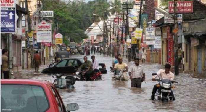 ചെറിയ മഴയില് പോലും മുങ്ങുന്ന തലസ്ഥാനം ; പ്രശ്നത്തിന് പിന്നിലെ കാരണം ഇതാണ്, അറിയാം ചെറിയ മഴയില് പോലും മുങ്ങുന്ന തലസ്ഥാനം ; പ്രശ്നത്തിന് പിന്നിലെ കാരണം ഇതാണ്, അറിയാം