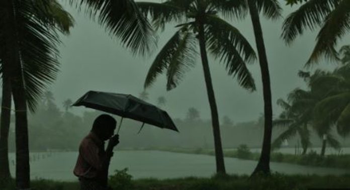 വേനൽമഴ ; സംസ്ഥാനത്ത് ഇന്ന് 2 ജില്ലയിൽ യെല്ലോ അലർട്ട് വേനൽമഴ ; സംസ്ഥാനത്ത് ഇന്ന് 2 ജില്ലയിൽ യെല്ലോ അലർട്ട്