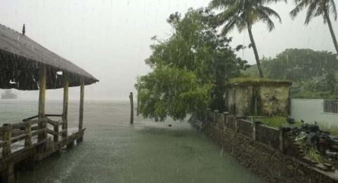 മഴ ശക്തമാകുന്നു ; ഏറെ പ്രതീക്ഷയിൽ മണ്സൂണ് ടൂറിസം മേഖല മഴ ശക്തമാകുന്നു ; ഏറെ പ്രതീക്ഷയിൽ മണ്സൂണ് ടൂറിസം മേഖല