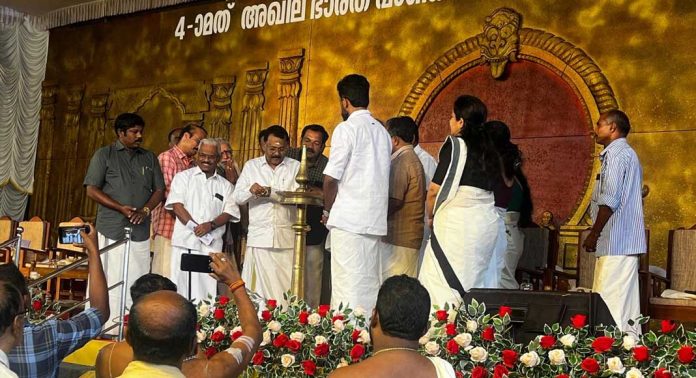 ഭാരതീയ സംസ്കൃതിയുടെ സംരക്ഷണത്തിന് സത്രങ്ങൾ ഏറെ അനിവാര്യം : ഗവർണർ ഡോ. പി.എസ് ശ്രീധരൻപിള്ള ഭാരതീയ സംസ്കൃതിയുടെ സംരക്ഷണത്തിന് സത്രങ്ങൾ ഏറെ അനിവാര്യം : ഗവർണർ ഡോ. പി.എസ് ശ്രീധരൻപിള്ള