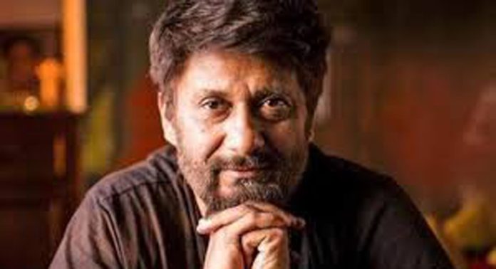 ഭീമാ കൊറേഗാവ് കേസിൽ അറസ്റ്റിലായ മനുഷ്യാവകാശ പ്രവർത്തകൻ ഗൗതം നവ്ലാഖക്ക് സുപ്രീം കോടതി ജാമ്യം അനുവദിച്ചു ഭീമാ കൊറേഗാവ് കേസിൽ അറസ്റ്റിലായ മനുഷ്യാവകാശ പ്രവർത്തകൻ ഗൗതം നവ്ലാഖക്ക് സുപ്രീം കോടതി ജാമ്യം അനുവദിച്ചു