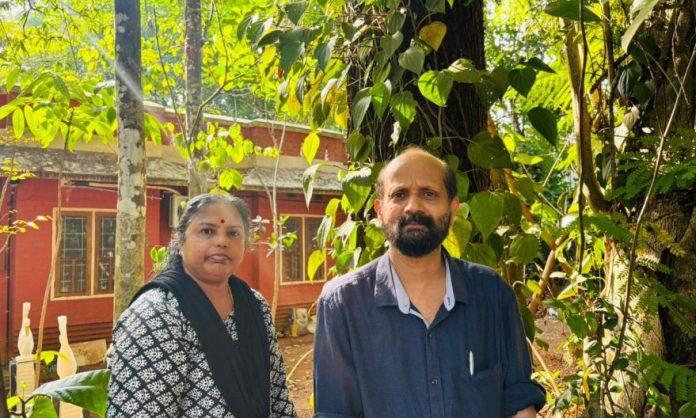 കേരളം ചുട്ടു പൊള്ളുമ്പോള് കോന്നിയിലെ ഈ വീട്ടില് തണുപ്പ് മാത്രം കേരളം ചുട്ടു പൊള്ളുമ്പോള് കോന്നിയിലെ ഈ വീട്ടില് തണുപ്പ് മാത്രം