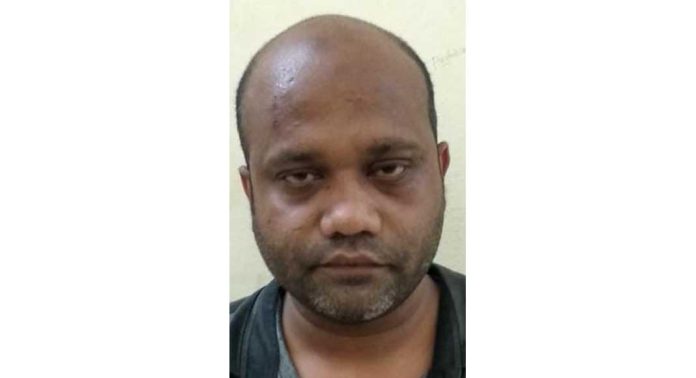 പണിക്ക് വിളിച്ചില്ല, കടം ചോദിച്ചിട്ട് കൊടുത്തുമില്ല : അയിരൂരിൽ രണ്ടു പേരെ കുത്തിവീഴ്ത്തിയ യുവാവിനെ അറസ്റ്റ് ചെയ്ത് പോലീസ് പണിക്ക് വിളിച്ചില്ല, കടം ചോദിച്ചിട്ട് കൊടുത്തുമില്ല : അയിരൂരിൽ രണ്ടു പേരെ കുത്തിവീഴ്ത്തിയ യുവാവിനെ അറസ്റ്റ് ചെയ്ത് പോലീസ്