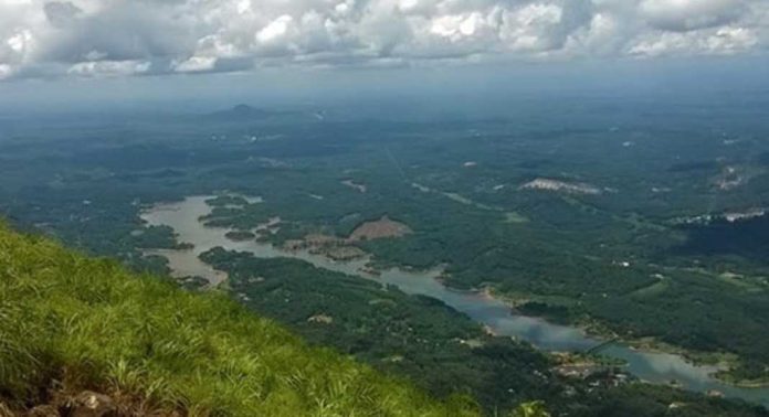 കോട്ടയം ജില്ലയിലെ വിനോദ സഞ്ചാരകേന്ദ്രങ്ങളിൽ പ്രവേശനം നിരോധിച്ചു കോട്ടയം ജില്ലയിലെ വിനോദ സഞ്ചാരകേന്ദ്രങ്ങളിൽ പ്രവേശനം നിരോധിച്ചു