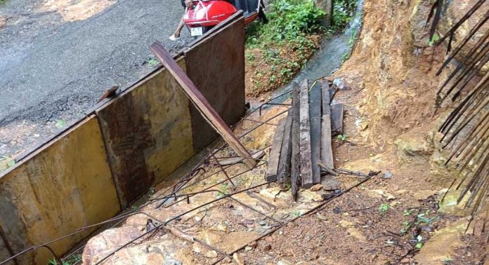 മണ്ണീറയിലെ നിർമ്മാണ പ്രവർത്തനങ്ങളുടെ അശാസ്ത്രീയത പരിഹരിക്കണം ; സി പി ഐ മണ്ണീറയിലെ നിർമ്മാണ പ്രവർത്തനങ്ങളുടെ അശാസ്ത്രീയത പരിഹരിക്കണം ; സി പി ഐ