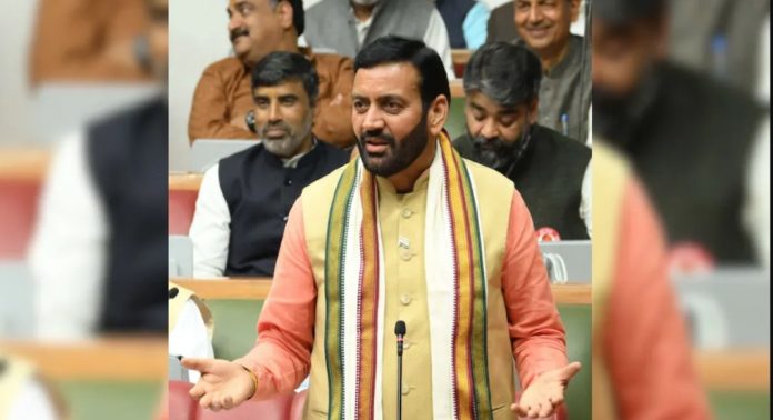 ഹരിയാനയിലെ ബിജെപി സർക്കാരിന്റെ രാഷ്ട്രീയ പ്രതിസന്ധി തുടരുന്നു ; ഒരു സ്വതന്ത്ര എംഎൽഎ കൂടി കോൺഗ്രസിനൊപ്പം പോകുമെന്ന് സൂചന ഹരിയാനയിലെ ബിജെപി സർക്കാരിന്റെ രാഷ്ട്രീയ പ്രതിസന്ധി തുടരുന്നു ; ഒരു സ്വതന്ത്ര എംഎൽഎ കൂടി കോൺഗ്രസിനൊപ്പം പോകുമെന്ന് സൂചന