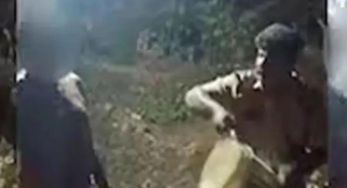മദ്യലഹരിയില് ഭാര്യയെ മര്ദ്ദിച്ച ഭര്ത്താവിനെതിരെ കേസെടുത്ത് ആറന്മുള പോലീസ് മദ്യലഹരിയില് ഭാര്യയെ മര്ദ്ദിച്ച ഭര്ത്താവിനെതിരെ കേസെടുത്ത് ആറന്മുള പോലീസ്