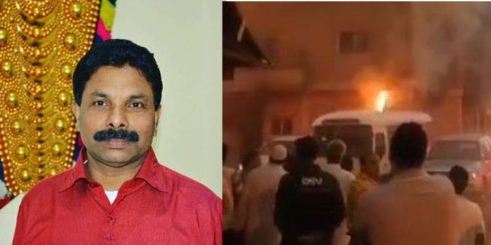 കുവൈറ്റ് തീപിടിത്തം : മരിച്ചവരിൽ രണ്ട് പേർ പത്തനംതിട്ട സ്വദേശികൾ കുവൈറ്റ് തീപിടിത്തം : മരിച്ചവരിൽ രണ്ട് പേർ പത്തനംതിട്ട സ്വദേശികൾ