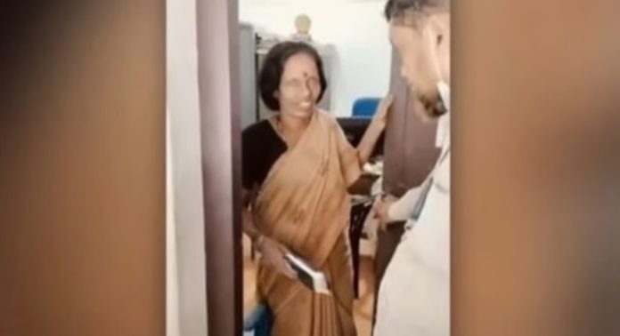 ലൈഫ് പദ്ധതിക്കായി നല്കിയ രേഖകള് വാങ്ങാനെത്തി ; പഞ്ചായത്ത് ഓഫീസില് സ്ത്രീയെ പൂട്ടിയിട്ടു ; ബിഇഒയ്ക്കെതിരെ കേസ് ലൈഫ് പദ്ധതിക്കായി നല്കിയ രേഖകള് വാങ്ങാനെത്തി ; പഞ്ചായത്ത് ഓഫീസില് സ്ത്രീയെ പൂട്ടിയിട്ടു ; ബിഇഒയ്ക്കെതിരെ കേസ്