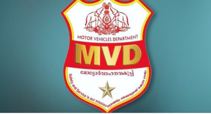 കൊച്ചി നഗരത്തിൽ തീ തുപ്പുന്ന ബൈക്കുമായി അഭ്യാസ പ്രകടനം നടത്തിയ യുവാവിനെ തിരഞ്ഞ് മോട്ടോർ വാഹന വകുപ്പ് കൊച്ചി നഗരത്തിൽ തീ തുപ്പുന്ന ബൈക്കുമായി അഭ്യാസ പ്രകടനം നടത്തിയ യുവാവിനെ തിരഞ്ഞ് മോട്ടോർ വാഹന വകുപ്പ്