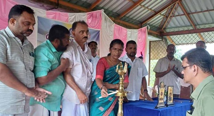തോട്ടക്കോണം ഗവ. ഹയർ സെക്കണ്ടറി സ്കൂളിലെ പ്ലസ് വൺ വിദ്യാർത്ഥികളുടെ പ്രവേശനോത്സവം നടത്തി തോട്ടക്കോണം ഗവ. ഹയർ സെക്കണ്ടറി സ്കൂളിലെ പ്ലസ് വൺ വിദ്യാർത്ഥികളുടെ പ്രവേശനോത്സവം നടത്തി