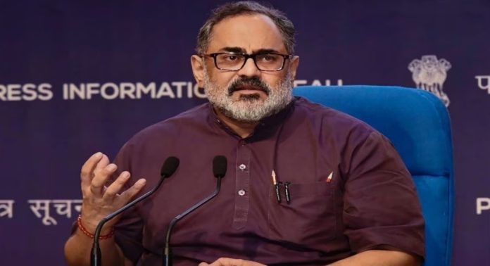 ‘സുരക്ഷിതമായ ഡിജിറ്റല് ഹാർഡ്വെയർ ആർക്കും ഉണ്ടാക്കാൻ കഴിയില്ലെന്ന ധാരണ തെറ്റ്’ – രാജീവ് ചന്ദ്രശേഖര് ‘സുരക്ഷിതമായ ഡിജിറ്റല് ഹാർഡ്വെയർ ആർക്കും ഉണ്ടാക്കാൻ കഴിയില്ലെന്ന ധാരണ തെറ്റ്’ – രാജീവ് ചന്ദ്രശേഖര്