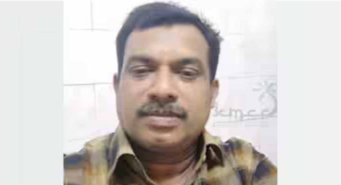 സൗദിയില് മരിച്ച മലയാളിയുടെ മൃതദേഹം ജിസാനിൽ ഖബറടക്കി സൗദിയില് മരിച്ച മലയാളിയുടെ മൃതദേഹം ജിസാനിൽ ഖബറടക്കി