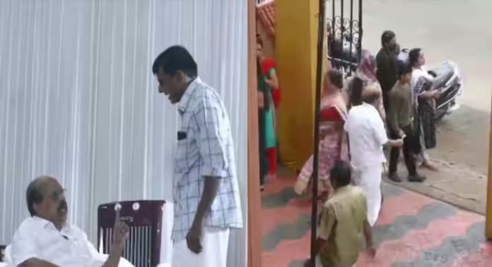 പരിപാടി തുടങ്ങാൻ വൈകി ; സംഘാടകരോട് ക്ഷോഭിച്ച് ജി സുധാകരൻ ; പിന്നാലെ ഇറങ്ങിപ്പോയി പരിപാടി തുടങ്ങാൻ വൈകി ; സംഘാടകരോട് ക്ഷോഭിച്ച് ജി സുധാകരൻ ; പിന്നാലെ ഇറങ്ങിപ്പോയി