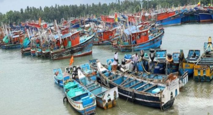ട്രോളിങ് നിരോധനം ഇത്തവണ 52 ദിവസം ട്രോളിങ് നിരോധനം ഇത്തവണ 52 ദിവസം