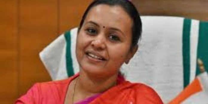 എല്ലാ വിദ്യാര്ഥികള്ക്കും സ്കൂള് ഹെല്ത്ത് കാര്ഡ് നല്കും : മന്ത്രി വീണാ ജോര്ജ് എല്ലാ വിദ്യാര്ഥികള്ക്കും സ്കൂള് ഹെല്ത്ത് കാര്ഡ് നല്കും : മന്ത്രി വീണാ ജോര്ജ്