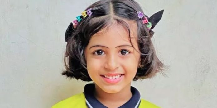വീടിന് മുന്നില് കളിച്ചുകൊണ്ടിരുന്ന അഞ്ചുവയസുകാരി കാറിടിച്ച് മരിച്ചു വീടിന് മുന്നില് കളിച്ചുകൊണ്ടിരുന്ന അഞ്ചുവയസുകാരി കാറിടിച്ച് മരിച്ചു