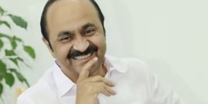 ‘മുരളീധരന് തോല്വി പുത്തരിയാണോ? ; ഉജ്ജ്വല വിജയത്തിന്റെ ശോഭ കളയാന് സംഘടിത ശ്രമമെന്ന് വിഡി സതീശന് ‘മുരളീധരന് തോല്വി പുത്തരിയാണോ? ; ഉജ്ജ്വല വിജയത്തിന്റെ ശോഭ കളയാന് സംഘടിത ശ്രമമെന്ന് വിഡി സതീശന്