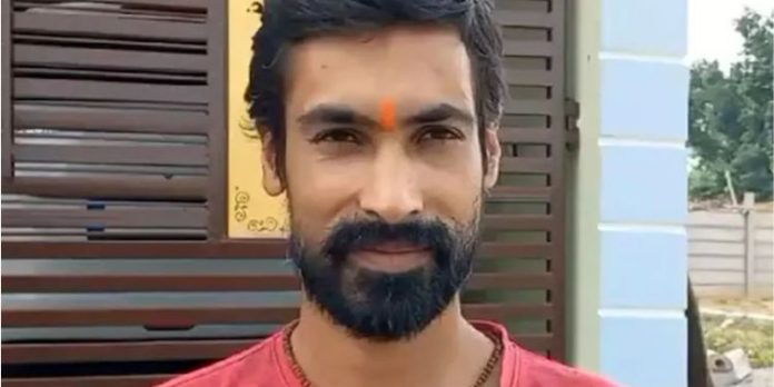 എന്ഡിഎ ജയിച്ചതിന്റെ സന്തോഷം ; വിരല് മുറിച്ച് ക്ഷേത്രത്തില് സമര്പ്പിച്ച് ബിജെപി പ്രവര്ത്തകന് എന്ഡിഎ ജയിച്ചതിന്റെ സന്തോഷം ; വിരല് മുറിച്ച് ക്ഷേത്രത്തില് സമര്പ്പിച്ച് ബിജെപി പ്രവര്ത്തകന്