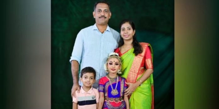 അങ്കമാലിയിലെ മരണം ; തീപിടിത്തത്തിന് കാരണം എസിയിൽ നിന്നുള്ള ഗ്യാസ് ലീക്കെന്ന് നിഗമനം അങ്കമാലിയിലെ മരണം ; തീപിടിത്തത്തിന് കാരണം എസിയിൽ നിന്നുള്ള ഗ്യാസ് ലീക്കെന്ന് നിഗമനം