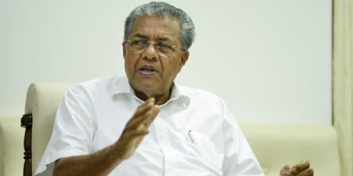 448 പേര് കൂടി പോലീസ് സേനയിലേയ്ക്ക് ; മുഖ്യമന്ത്രി പിണറായി വിജയന് തൃശ്ശൂരില് അഭിവാദ്യം സ്വീകരിച്ചു 448 പേര് കൂടി പോലീസ് സേനയിലേയ്ക്ക് ; മുഖ്യമന്ത്രി പിണറായി വിജയന് തൃശ്ശൂരില് അഭിവാദ്യം സ്വീകരിച്ചു