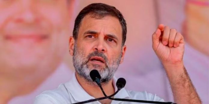 വോട്ടിങ് യന്ത്രങ്ങള് ബ്ലാക്ക് ബോക്സ് ; പരിശോധിക്കാൻ അനുവദിക്കുന്നില്ലെന്ന് രാഹുല് വോട്ടിങ് യന്ത്രങ്ങള് ബ്ലാക്ക് ബോക്സ് ; പരിശോധിക്കാൻ അനുവദിക്കുന്നില്ലെന്ന് രാഹുല്
