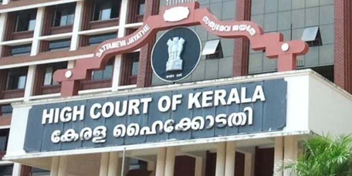 ക്യാമ്പസുകളില് അഭ്യാസപ്രകടനം വേണ്ട : നിയമലംഘനം നടത്തുന്ന വ്ളോഗര്മാര്ക്കെതിരെ ശക്തമായ നടപടി സ്വീകരിക്കണമെന്ന് ഹൈക്കോടതി ക്യാമ്പസുകളില് അഭ്യാസപ്രകടനം വേണ്ട : നിയമലംഘനം നടത്തുന്ന വ്ളോഗര്മാര്ക്കെതിരെ ശക്തമായ നടപടി സ്വീകരിക്കണമെന്ന് ഹൈക്കോടതി