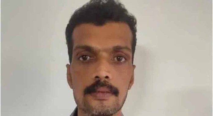 പ്രായപൂര്ത്തിയാകാത്ത പെണ്കുട്ടിയെ പീഡിപ്പിച്ച കേസില് പ്രതിക്ക് 23 വര്ഷം കഠിനതടവും 1.10 ലക്ഷം പിഴയും വിധിച്ച് പോക്സോ കോടതി പ്രായപൂര്ത്തിയാകാത്ത പെണ്കുട്ടിയെ പീഡിപ്പിച്ച കേസില് പ്രതിക്ക് 23 വര്ഷം കഠിനതടവും 1.10 ലക്ഷം പിഴയും വിധിച്ച് പോക്സോ കോടതി