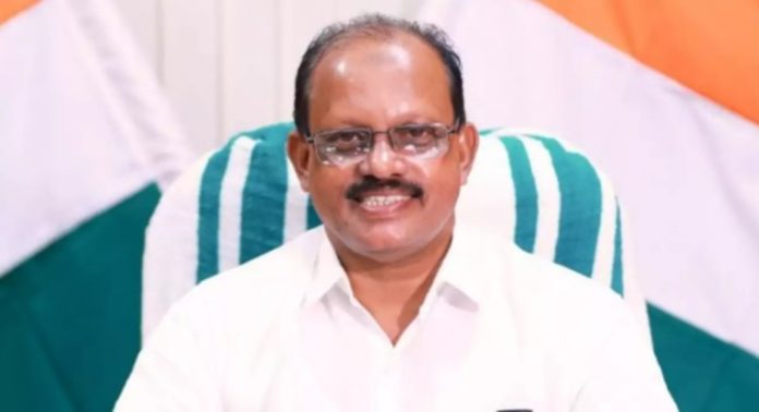 വെള്ളാപ്പള്ളി നടേശന്റെ പല വിവാദ പ്രസ്താവനകളോടും മുന്നണിയിലെ എല്ലാ പാർട്ടികൾക്കും ഒരേ കാഴ്ചപ്പാടല്ല ഉണ്ടായിരുന്നതെന്ന് അഹമ്മദ് ദേവർകോവിൽ വെള്ളാപ്പള്ളി നടേശന്റെ പല വിവാദ പ്രസ്താവനകളോടും മുന്നണിയിലെ എല്ലാ പാർട്ടികൾക്കും ഒരേ കാഴ്ചപ്പാടല്ല ഉണ്ടായിരുന്നതെന്ന് അഹമ്മദ് ദേവർകോവിൽ