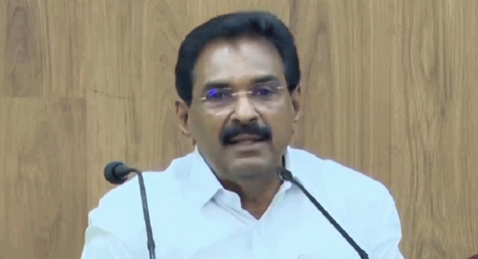 പ്രധാനമന്ത്രി കൗശൽ വികാസ് യോജന പദ്ധതിയിൽ അഴിമതി കണ്ടെത്തിയതായി കേന്ദ്ര സർക്കാർ സമ്മതിച്ചു പ്രധാനമന്ത്രി കൗശൽ വികാസ് യോജന പദ്ധതിയിൽ അഴിമതി കണ്ടെത്തിയതായി കേന്ദ്ര സർക്കാർ സമ്മതിച്ചു