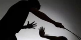 പാന്റിൽ മൂത്രമൊഴിച്ചതിന് അഞ്ചുവയസുകാരന്റെ സ്വകാര്യഭാഗത്ത് പൊള്ളലേൽപ്പിച്ച് അധ്യാപിക; കേസ്