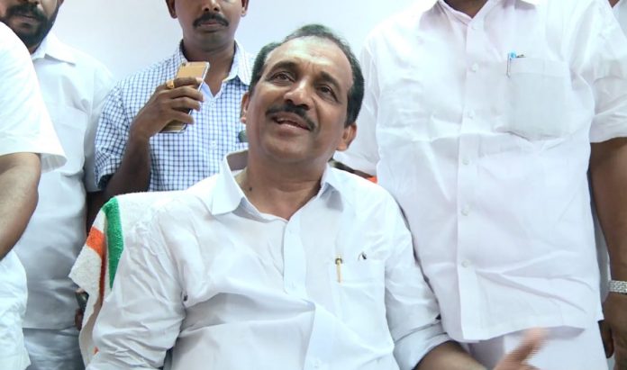 ‘കെ.മുരളീധരൻ പൊതു പ്രവർത്തന രംഗത്ത് തുടരണം ; ഒരു തോല്വിയുടെ പേരിൽ പൊതു പ്രവർത്തനം അവസാനിപ്പിക്കേണ്ട ആളല്ല’ – ബെന്നി ബഹനാൻ ‘കെ.മുരളീധരൻ പൊതു പ്രവർത്തന രംഗത്ത് തുടരണം ; ഒരു തോല്വിയുടെ പേരിൽ പൊതു പ്രവർത്തനം അവസാനിപ്പിക്കേണ്ട ആളല്ല’ – ബെന്നി ബഹനാൻ
