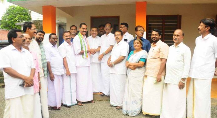 എ. ബഷീറിന് യു ഡി എഫ് കോന്നി നിയോജക മണ്ഡലം കമ്മിറ്റി സ്വീകരണം നൽകി എ. ബഷീറിന് യു ഡി എഫ് കോന്നി നിയോജക മണ്ഡലം കമ്മിറ്റി സ്വീകരണം നൽകി