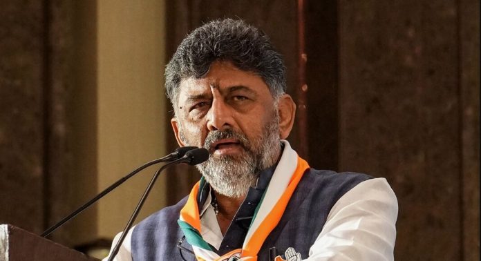 കർണാടകയിൽ കോൺഗ്രസ് ഇരട്ടയക്കം പിന്നിടും ; എക്സിറ്റ്പോളുകളിൽ വിശ്വാസമില്ല – ഡി.കെ.ശിവകുമാർ കർണാടകയിൽ കോൺഗ്രസ് ഇരട്ടയക്കം പിന്നിടും ; എക്സിറ്റ്പോളുകളിൽ വിശ്വാസമില്ല – ഡി.കെ.ശിവകുമാർ