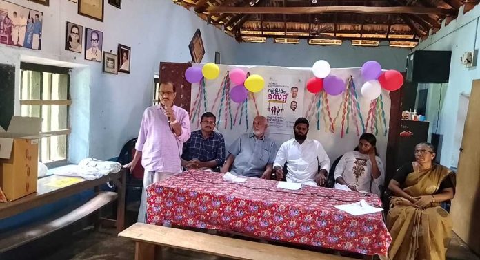 വെള്ളിനേഴി ഇ.എസ്.ടി.എം.എ. എൽ.പി.സ്കൂളിൽ പ്രവേശനോത്സവം വിപുലമായി ആഘോഷിച്ചു വെള്ളിനേഴി ഇ.എസ്.ടി.എം.എ. എൽ.പി.സ്കൂളിൽ പ്രവേശനോത്സവം വിപുലമായി ആഘോഷിച്ചു