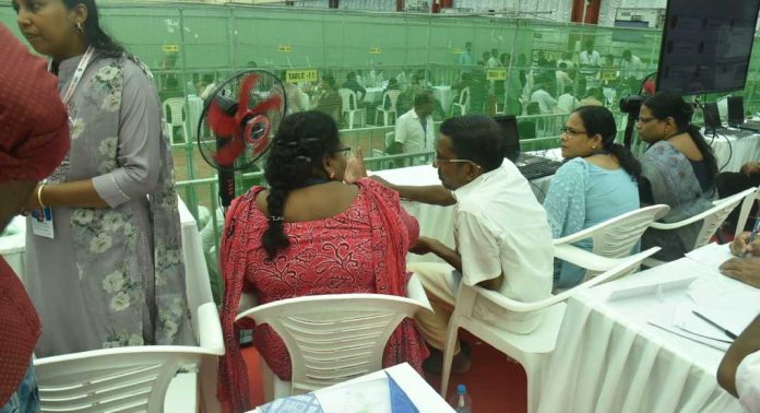 പത്തനംതിട്ട ലോക്സഭാ മണ്ഡലം : വോട്ടെണ്ണല് – അപ്ഡേറ്റ്സ് പത്തനംതിട്ട ലോക്സഭാ മണ്ഡലം : വോട്ടെണ്ണല് – അപ്ഡേറ്റ്സ്