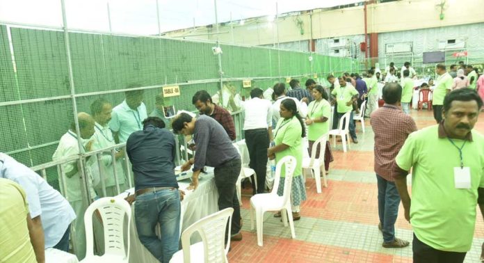 പത്തനംതിട്ട ലോക്സഭാ മണ്ഡലം : പോസ്റ്റല് വോട്ട് അവസാന നില പത്തനംതിട്ട ലോക്സഭാ മണ്ഡലം : പോസ്റ്റല് വോട്ട് അവസാന നില