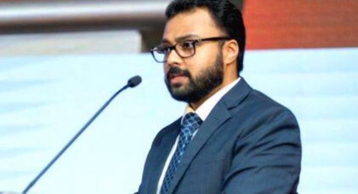 കുവൈറ്റ് തീപിടുത്ത ദുരന്തം ; ആശ്രിതർക്ക് രണ്ടു ലക്ഷവും ജോലിയും നൽകുമെന്ന് ജെ.കെ. മേനോൻ കുവൈറ്റ് തീപിടുത്ത ദുരന്തം ; ആശ്രിതർക്ക് രണ്ടു ലക്ഷവും ജോലിയും നൽകുമെന്ന് ജെ.കെ. മേനോൻ