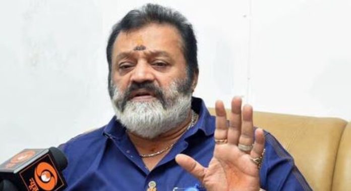 സുരേഷ് ഗോപി ഇന്ന് കൊച്ചിയിൽ ; കുവൈറ്റിൽ മരിച്ച മലയാളികളുടെ മൃതദേഹങ്ങൾ ഏറ്റുവാങ്ങും സുരേഷ് ഗോപി ഇന്ന് കൊച്ചിയിൽ ; കുവൈറ്റിൽ മരിച്ച മലയാളികളുടെ മൃതദേഹങ്ങൾ ഏറ്റുവാങ്ങും