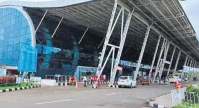 തിരുവനന്തപുരം വിമാനത്താവളം വികസിപ്പിക്കുന്നു ; പ്രതീക്ഷയിൽ അദാനിഗ്രൂപ്പ് തിരുവനന്തപുരം വിമാനത്താവളം വികസിപ്പിക്കുന്നു ; പ്രതീക്ഷയിൽ അദാനിഗ്രൂപ്പ്