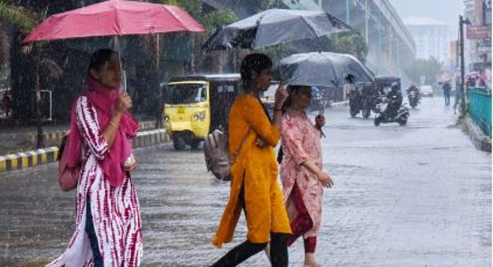 സംസ്ഥാനത്ത് ഇന്ന് ഒറ്റപ്പെട്ട മഴയ്ക്ക് സാധ്യത ; ആറ് ജില്ലകളിൽ യെല്ലോ അലർട്ട് സംസ്ഥാനത്ത് ഇന്ന് ഒറ്റപ്പെട്ട മഴയ്ക്ക് സാധ്യത ; ആറ് ജില്ലകളിൽ യെല്ലോ അലർട്ട്