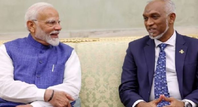 ചൈനീസ് സന്ദർശനത്തിനിടെ ഇന്ത്യയെ പുകഴ്ത്തി മാലദ്വീപ് മന്ത്രി മുഹമ്മദ് സയീദ് ചൈനീസ് സന്ദർശനത്തിനിടെ ഇന്ത്യയെ പുകഴ്ത്തി മാലദ്വീപ് മന്ത്രി മുഹമ്മദ് സയീദ്