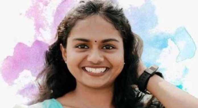 ബന്ധു വീട്ടിൽ ആത്മഹത്യക്ക് ശ്രമിച്ച യുവതി മരിച്ചു ബന്ധു വീട്ടിൽ ആത്മഹത്യക്ക് ശ്രമിച്ച യുവതി മരിച്ചു